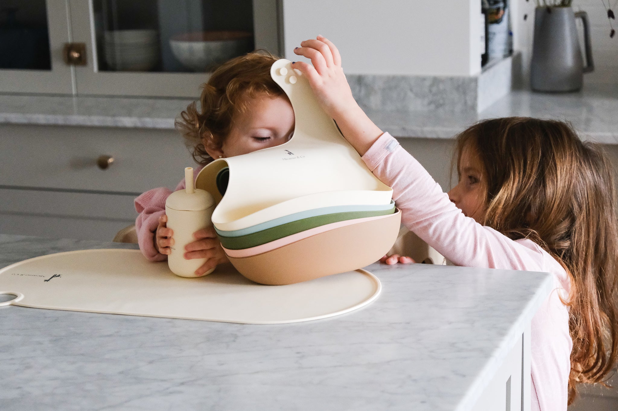 La parfaite bavette adaptée pour les petits - Micasso & Co