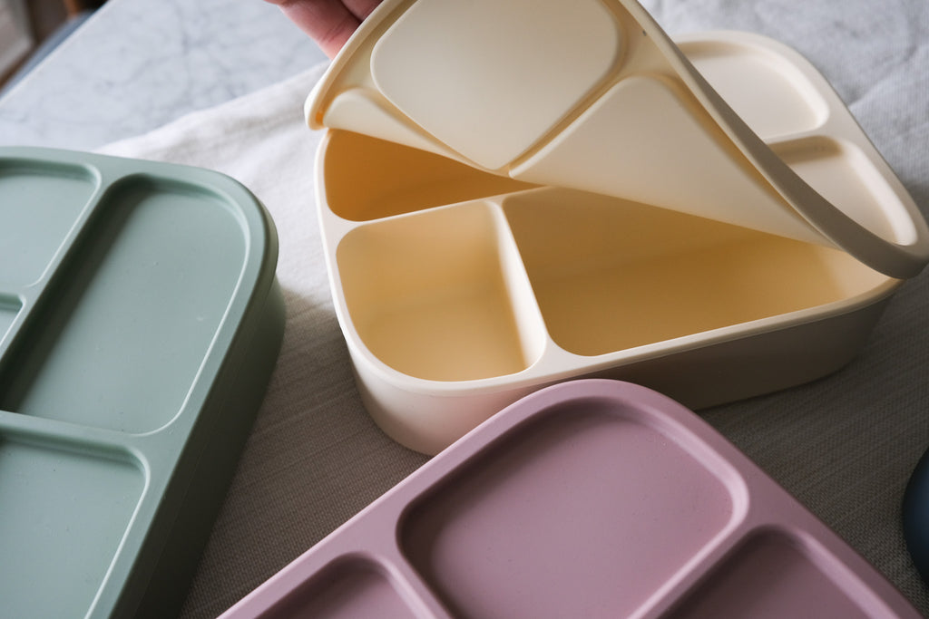 La bento box en silicone : votre alliée pratique pour des lunchs on-the-go et à l'école