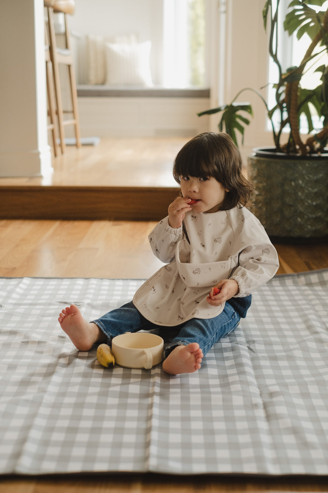 Le tapis de sol polyvalent pour les petits : un essentiel au quotidien !