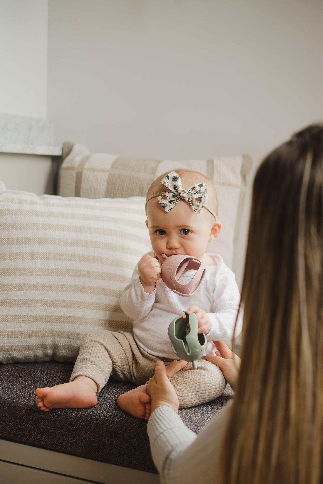 Comment soulager les gencives avec la mitaine de dentition en silicone