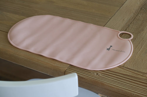 Non-slip and flexible silicone placemat
