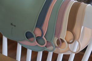 Non-slip and flexible silicone placemat