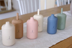 Gobelet 2-en-1 en silicone pour bébé | Bec et paille
