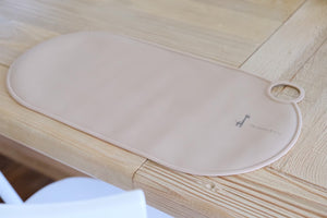 Non-slip and flexible silicone placemat