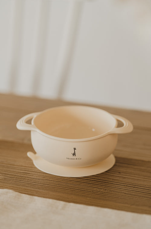 Suction silicone bowl