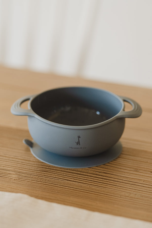 Suction silicone bowl
