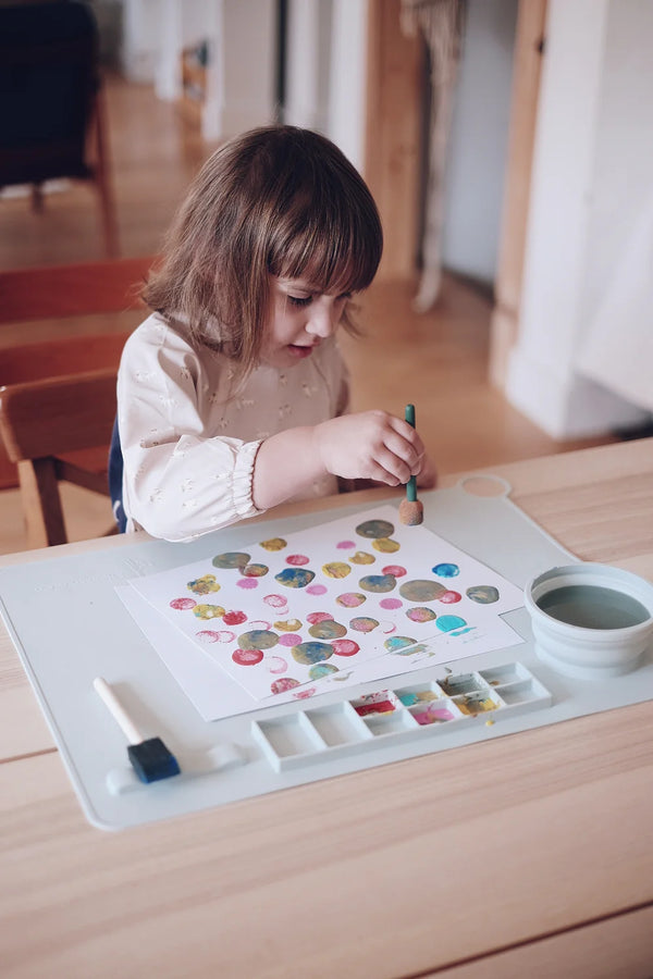 napperon d'artiste en silicone pour enfant