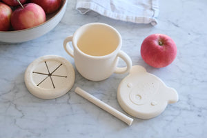 2-in-1 training cup for snacks and liquids