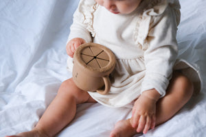 2-in-1 training cup for snacks and liquids