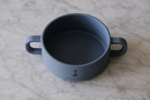 Silicone bowl with handles 