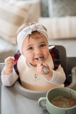 Les cuillères d'apprentissage en silicone